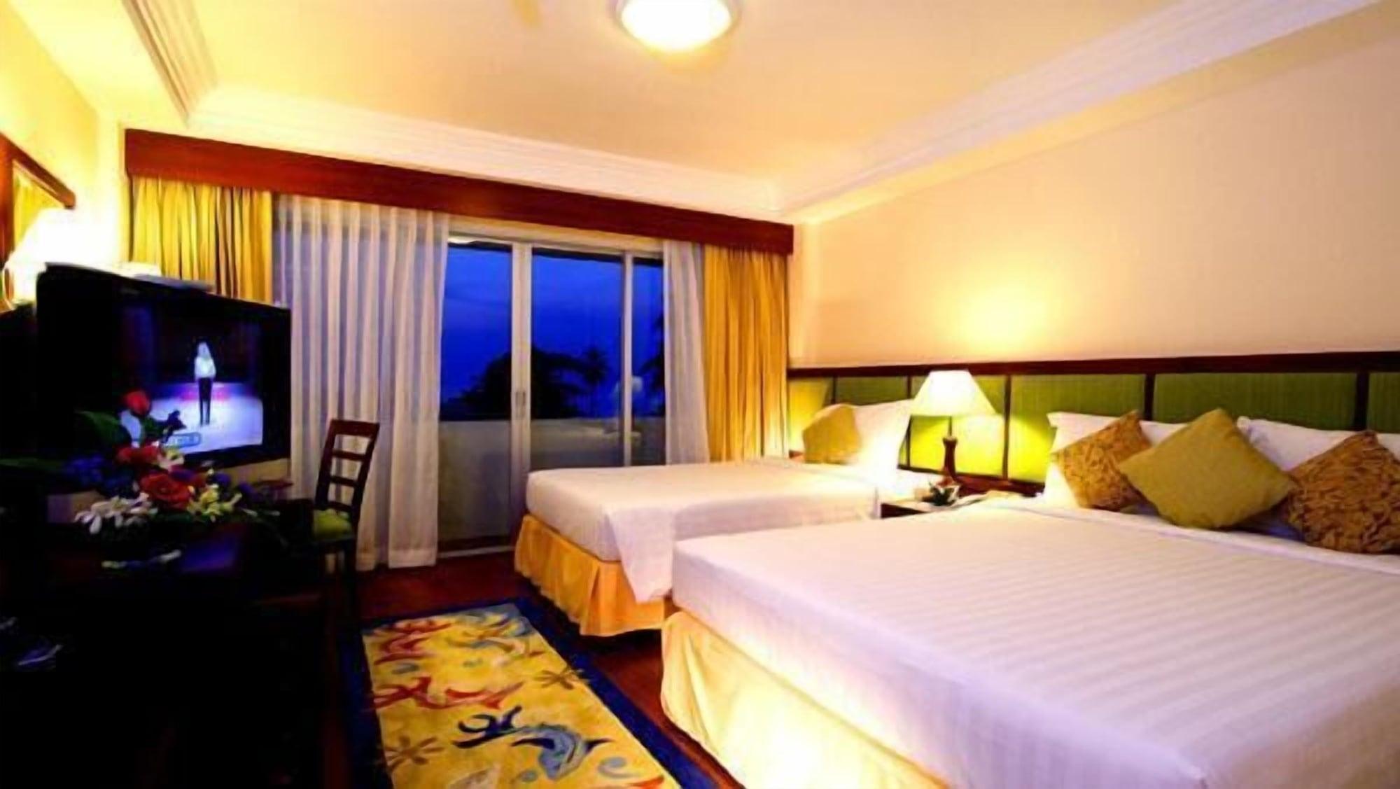 Kalim Resort Patong Eksteriør bilde
