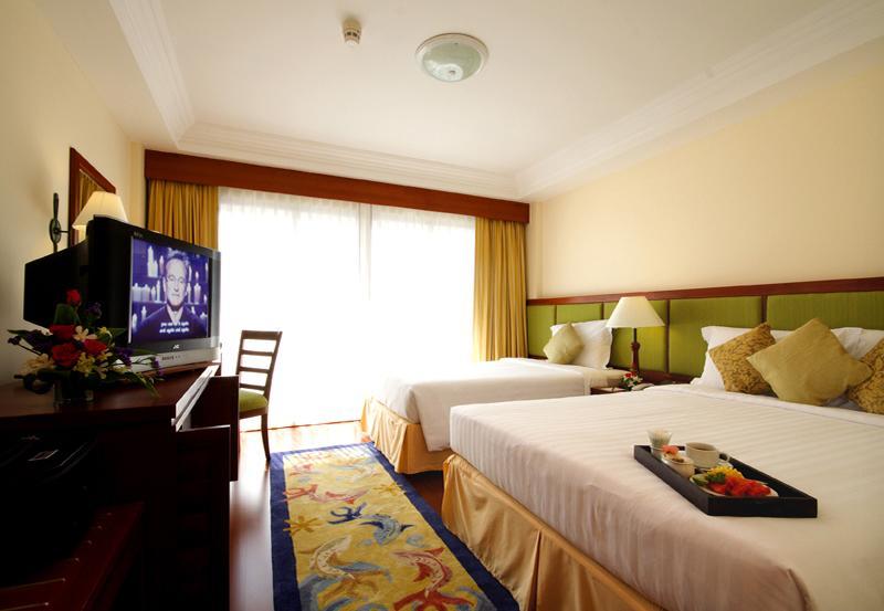 Kalim Resort Patong Eksteriør bilde