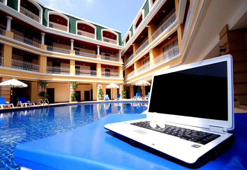 Kalim Resort Patong Eksteriør bilde
